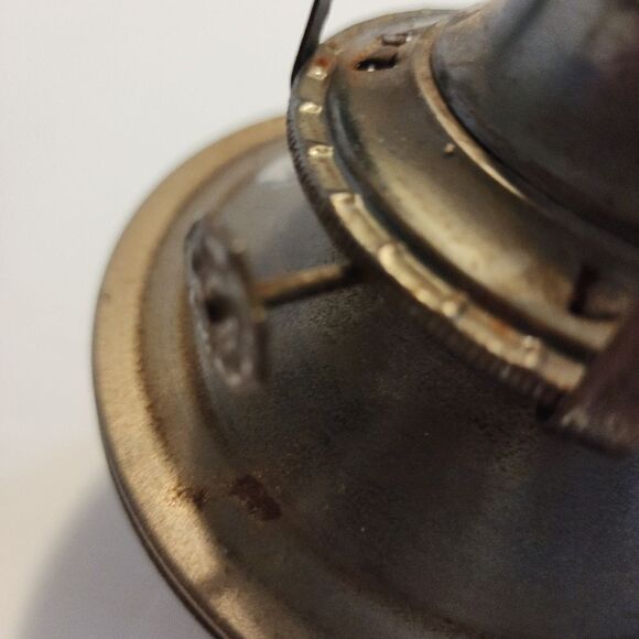 Vintage Kaadan Ltd Tin Oil Lamp - Picture 7 of 12